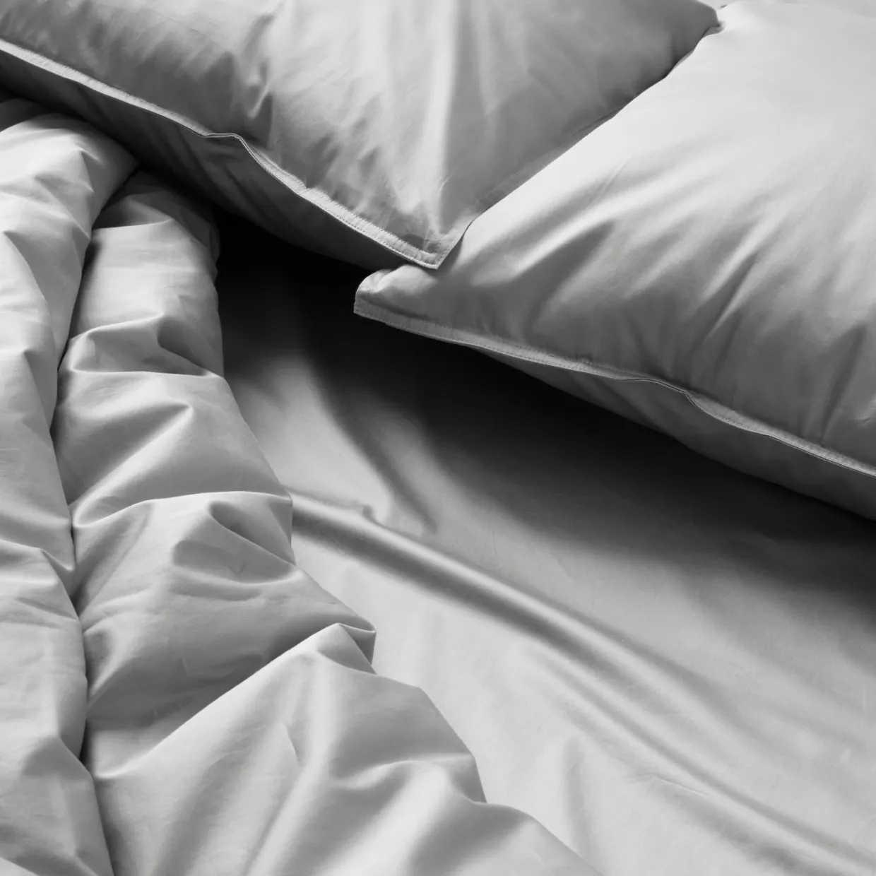 Bäddset Vide Satin 150x210cm Mörkgrå