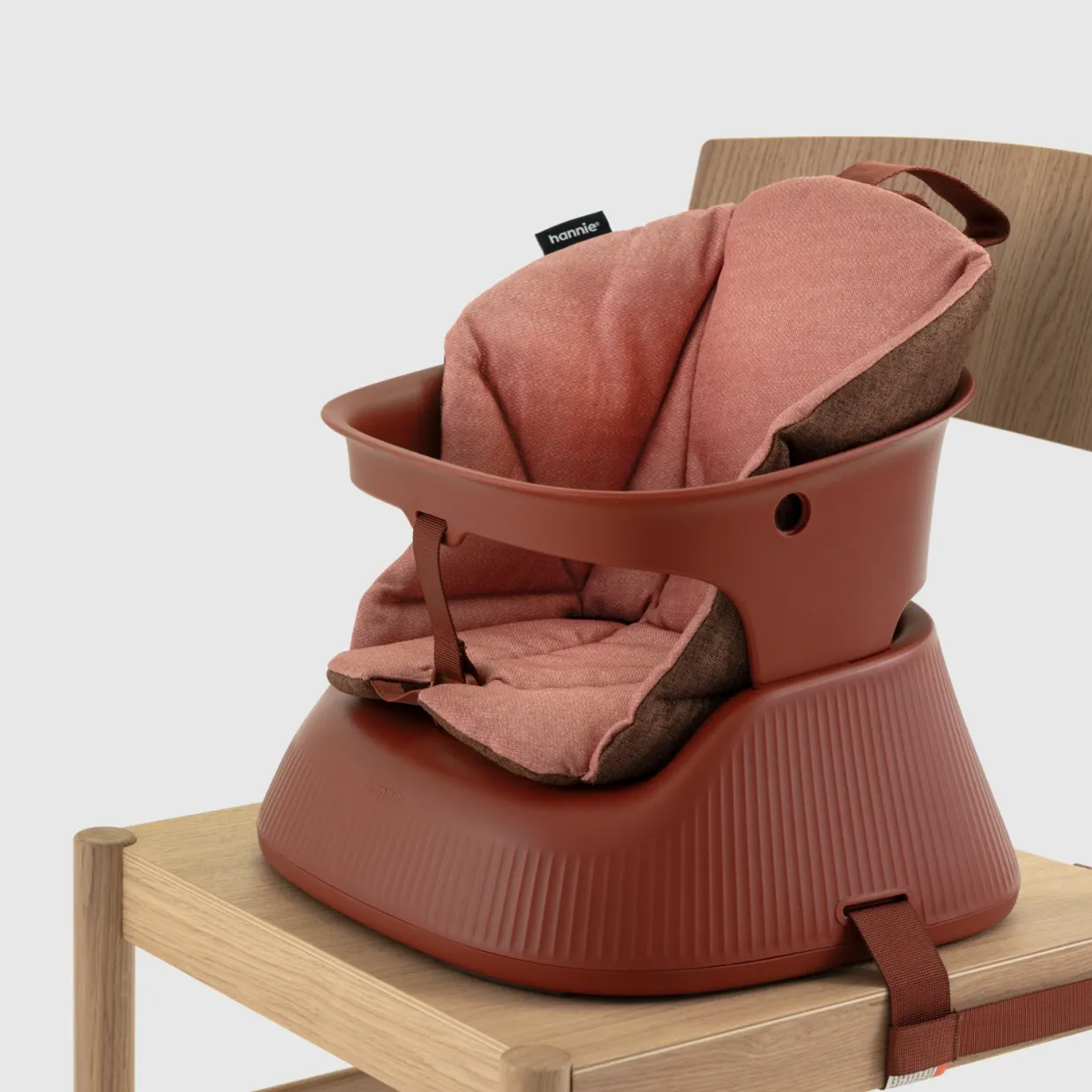 Bärbar barnstol Hannie Mahogany Red