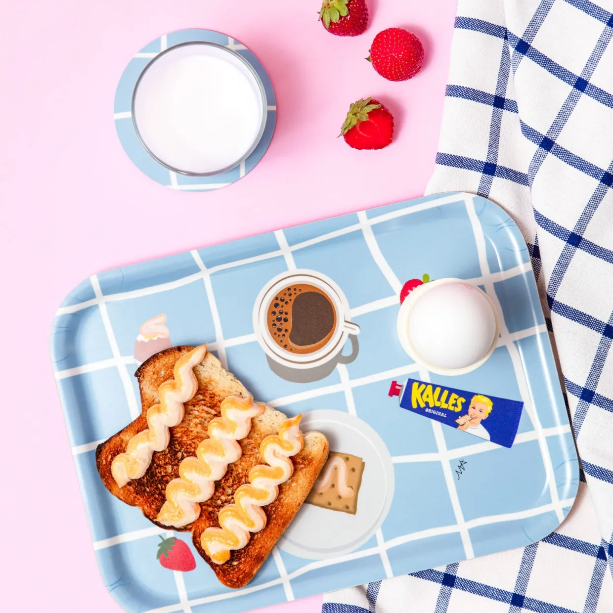 Bricka Kalles x DT 20x27 cm