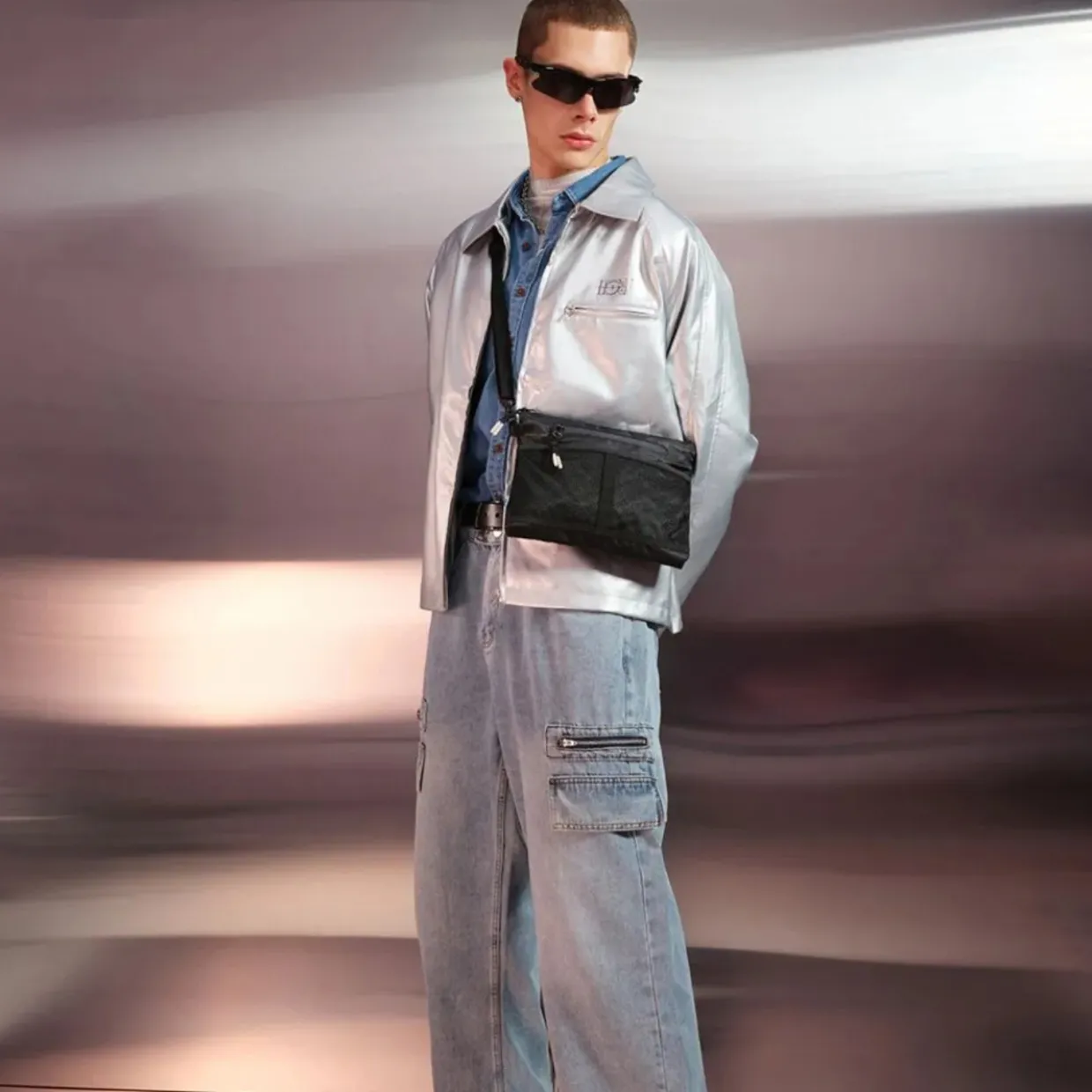 Crossbody Lightweight - Svart