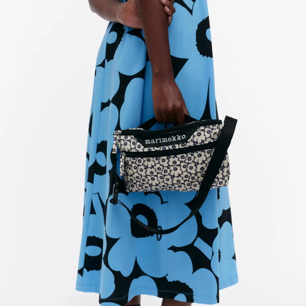 Crossbody Neat Unikko S blå/vit