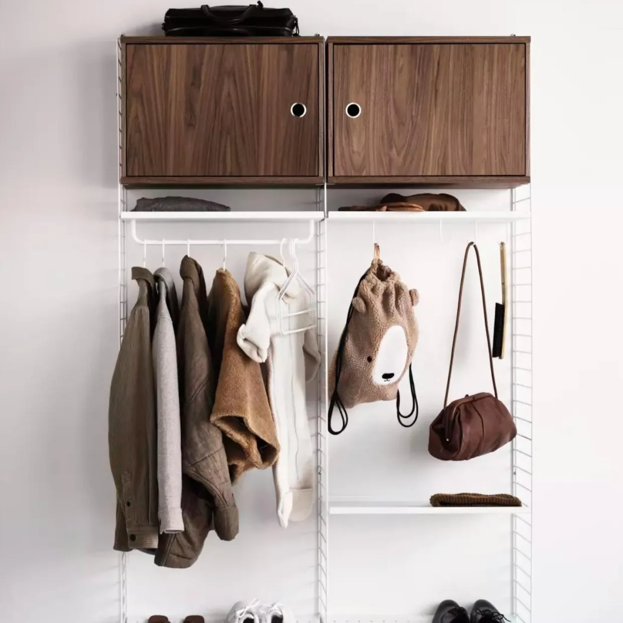 Golvgavel 200x30 2-p svart