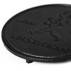 Grytunderlägg gjutjärn Solstickan Svart