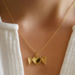 Halsband Hjärta medaljong guld