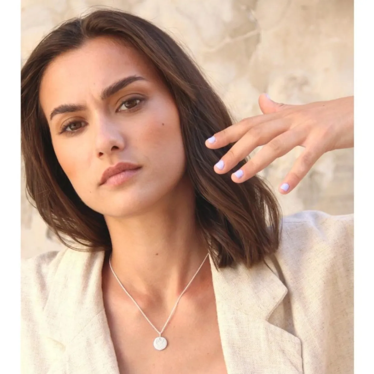 Halsband smält måne