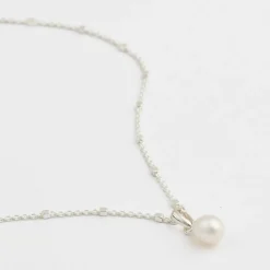 Halsband Treasure Single Pearl Silver