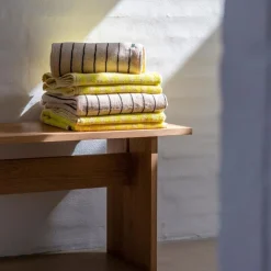 Handduk Naram  100 X 150 cm beige