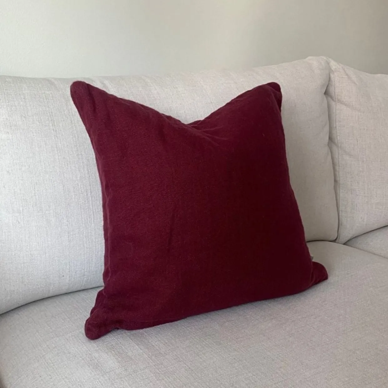 Kuddfodral Lino 50x50 Vinröd