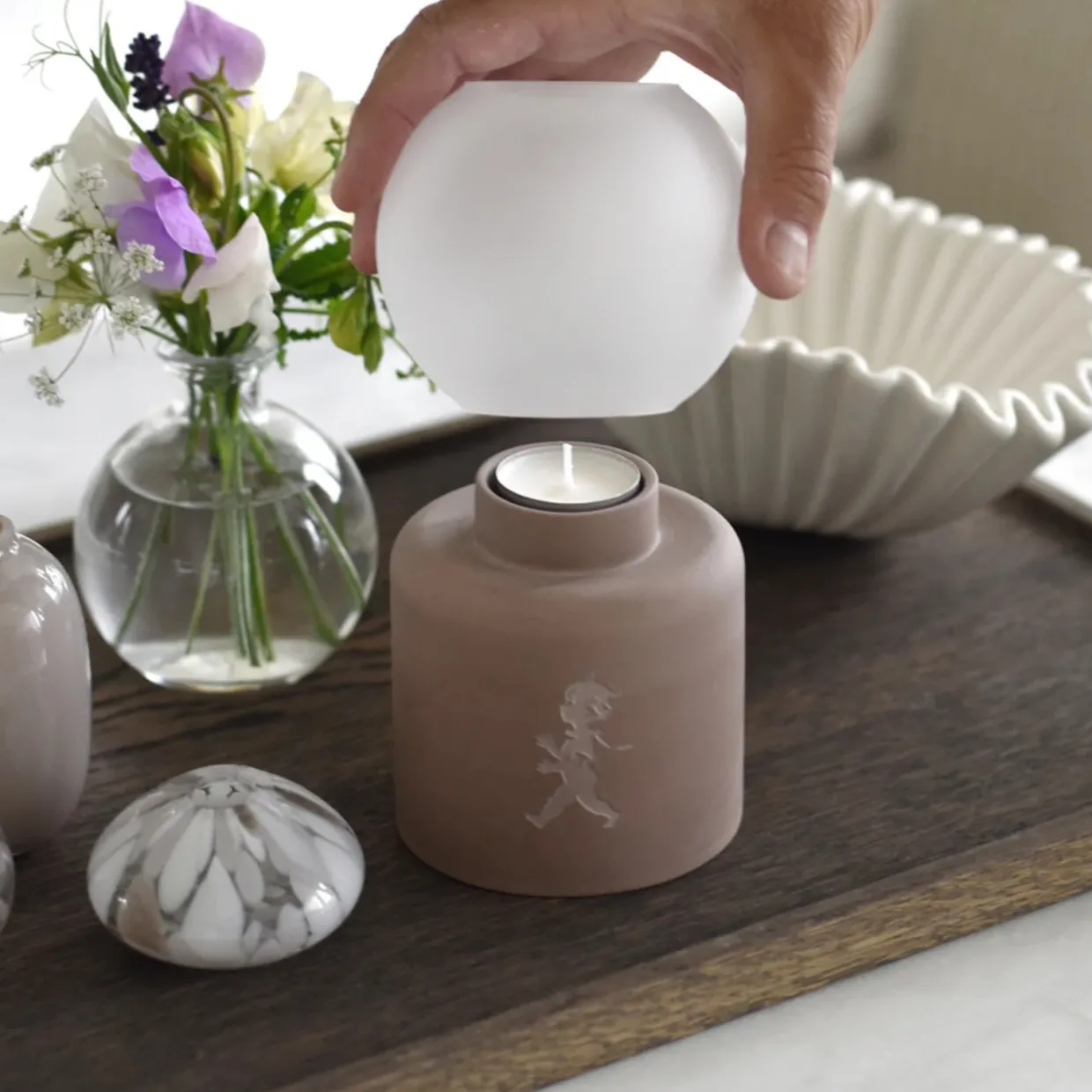 Ljuslykta Globe Brun