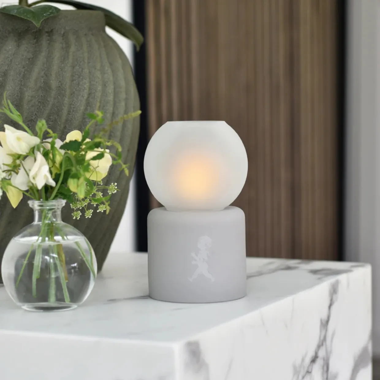 Ljuslykta Globe Ljusgrå