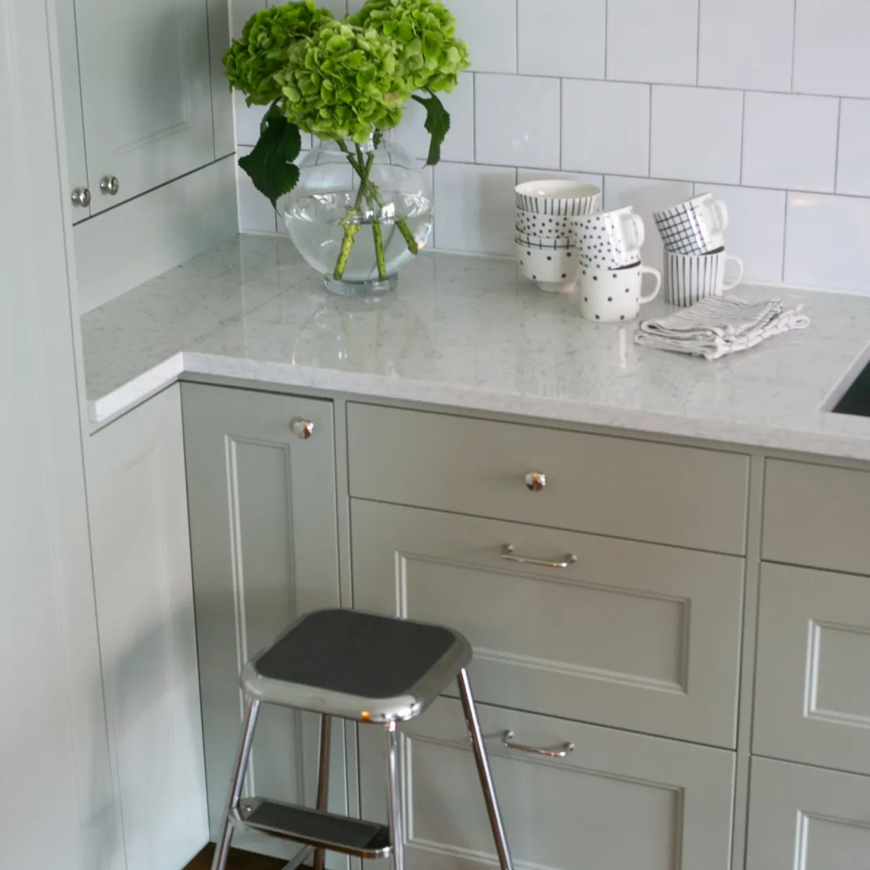 Mugg Checks & Stripes 4-p vit/blå