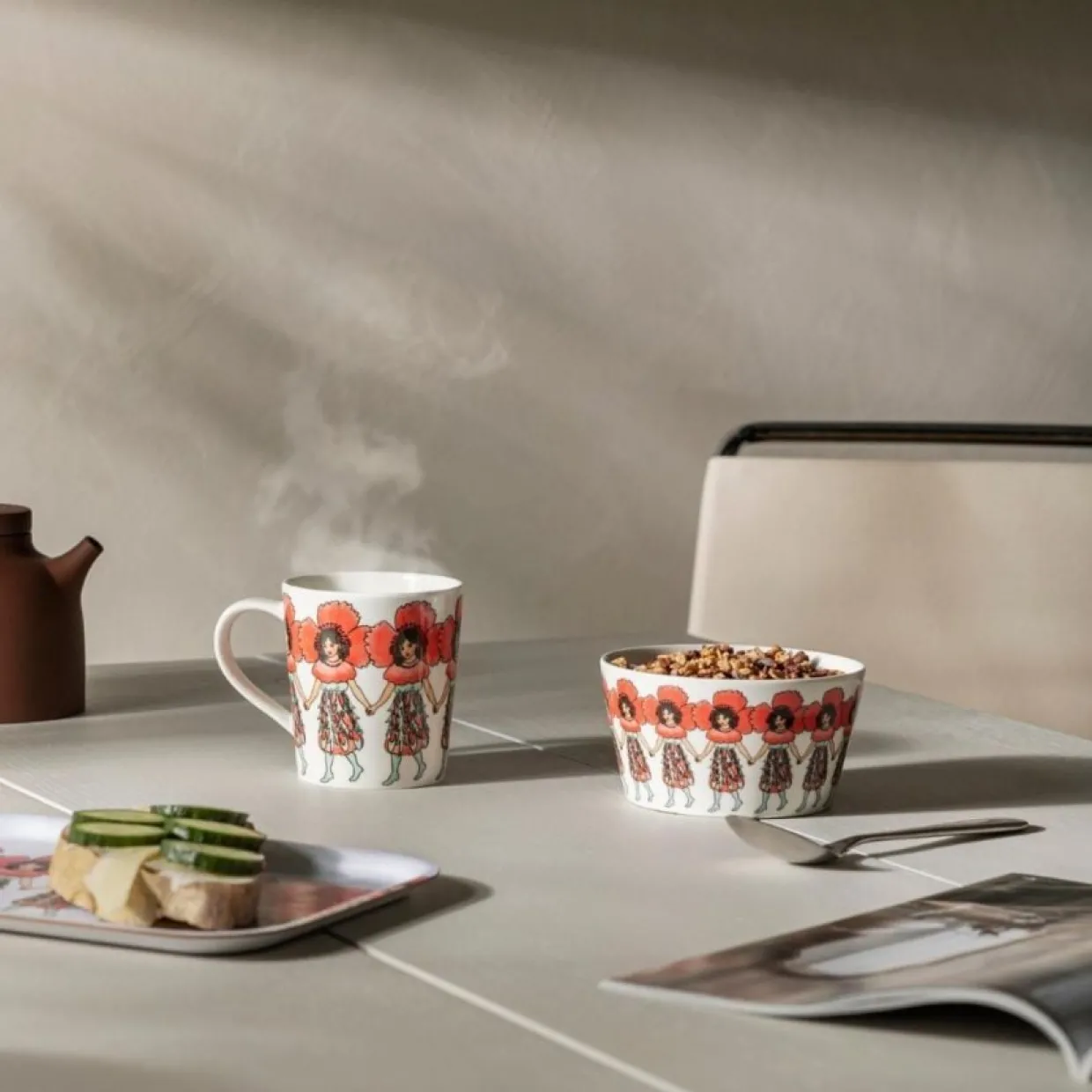 Mugg m öra Vallmo 40 cl