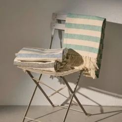 Pläd Elly Stripe 130x170cm mörkgrå