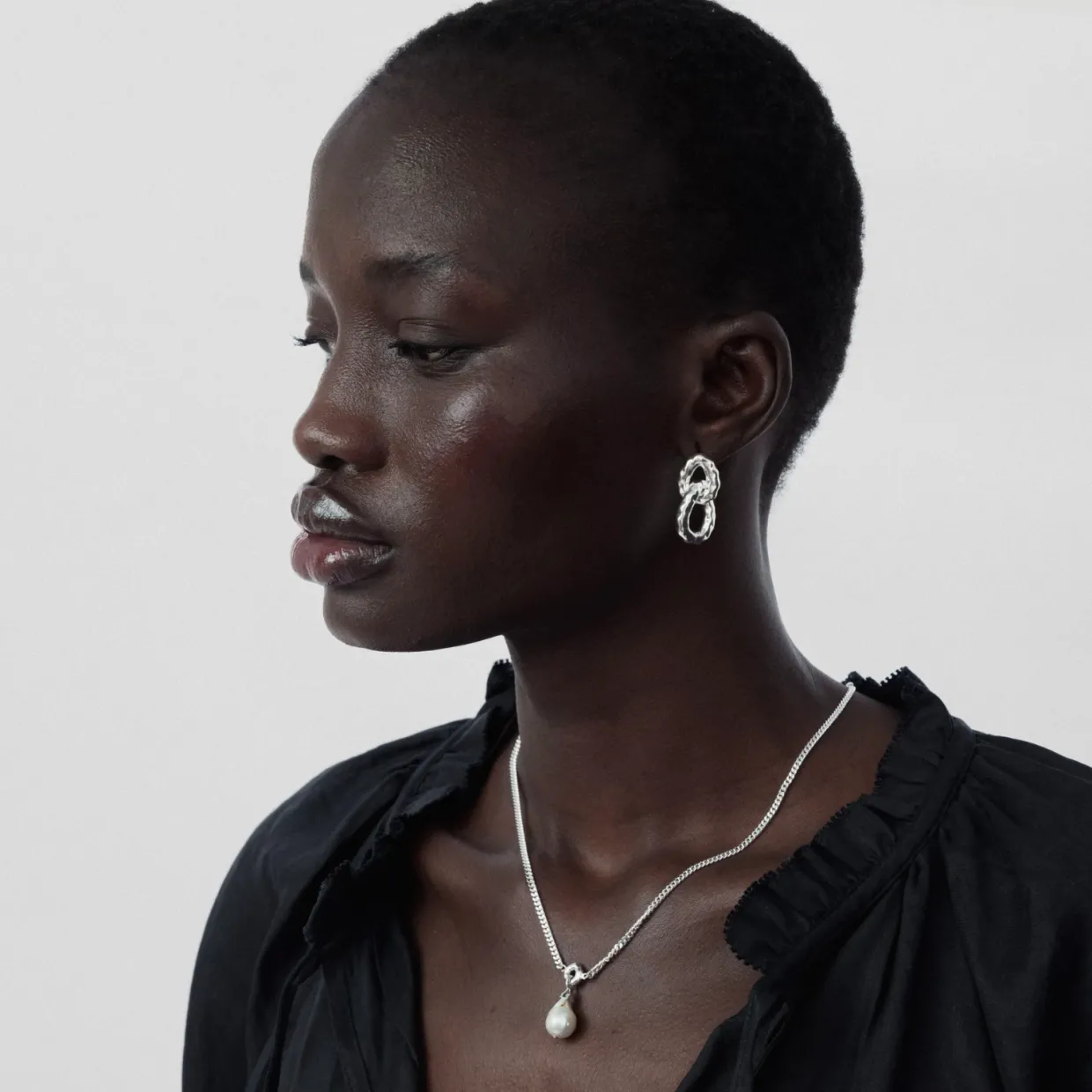 Örhängen Bolded Hammered Links Silver