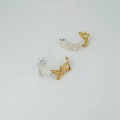 Örhängen Flodens dans guld/vit