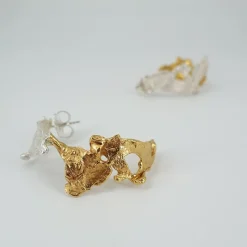 Örhängen Flodens dans guld/vit