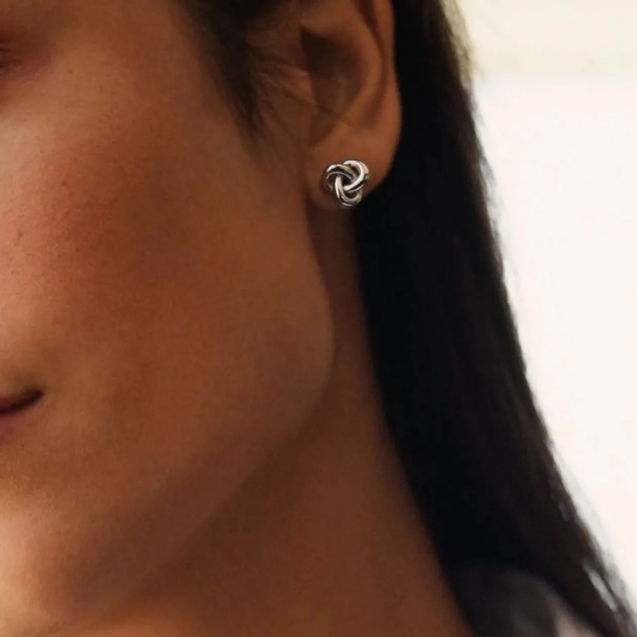 Örhängen Infinity Knot Small Stål