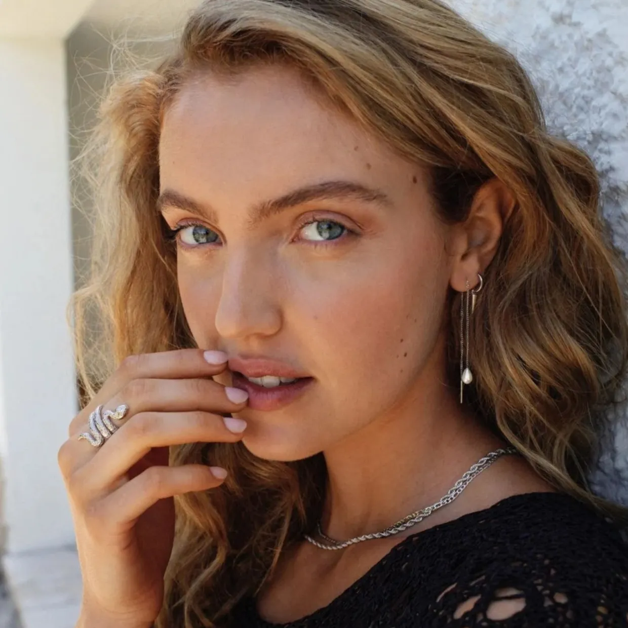 Örhängen Peak Hoops Mini Stål