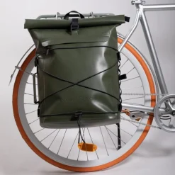 Ryggsäck Pannier rolltop (incl 2 carabiners ) grön