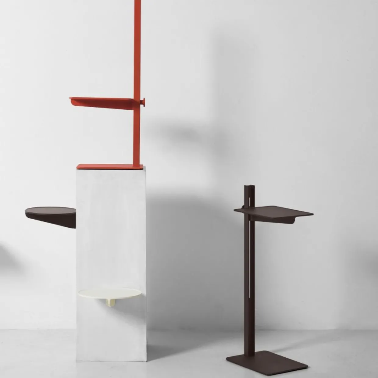 Sidobord Museum Mörkbrun