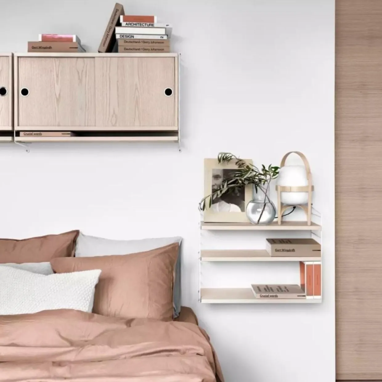 Skåp m skjutdörrar 78x20x37 trä