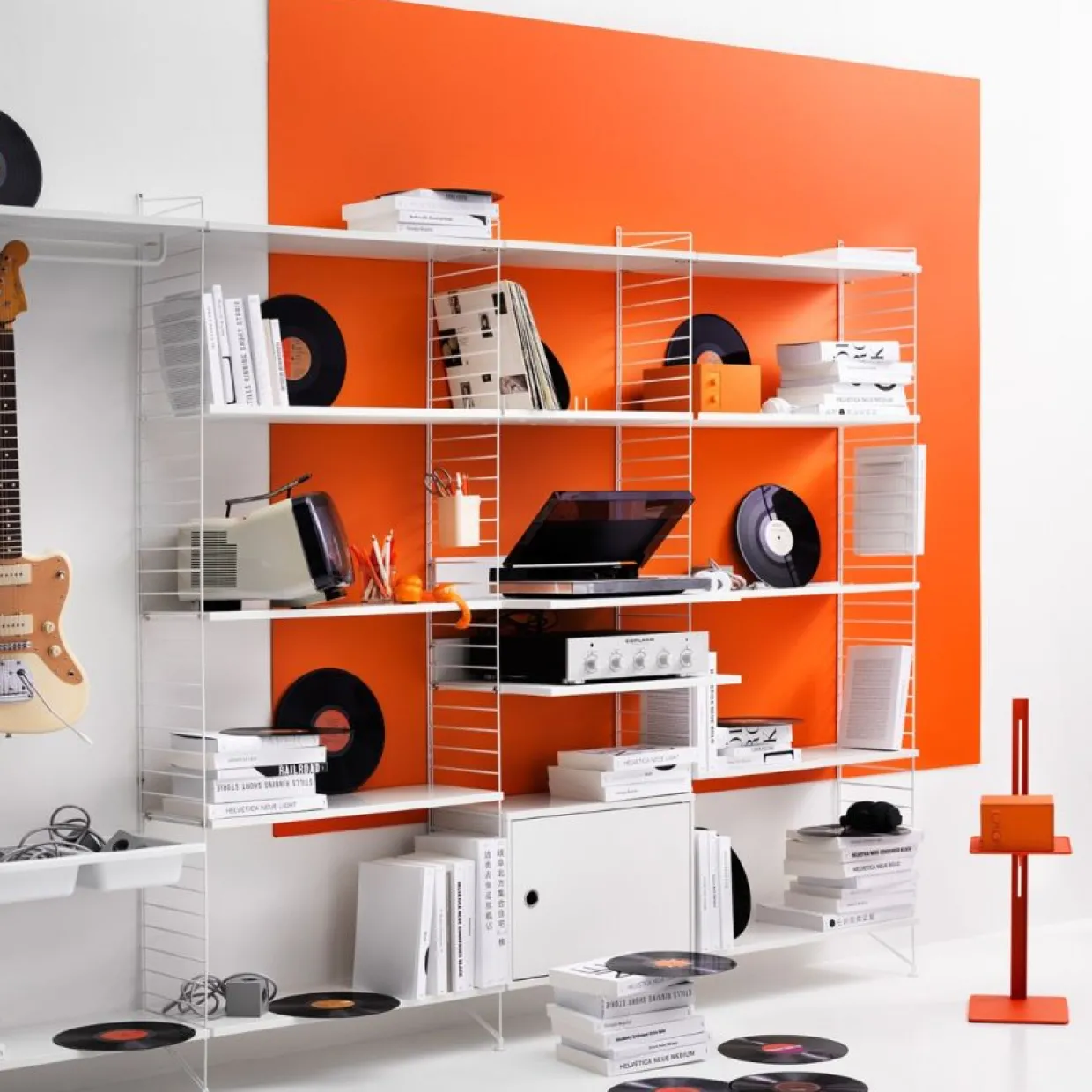 Skåp med dörr b58 x d30 x h42 cm