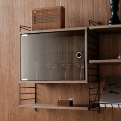 Skåp med glasdörr 58x30 Valnöt