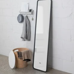 Spegel stående Hub svart