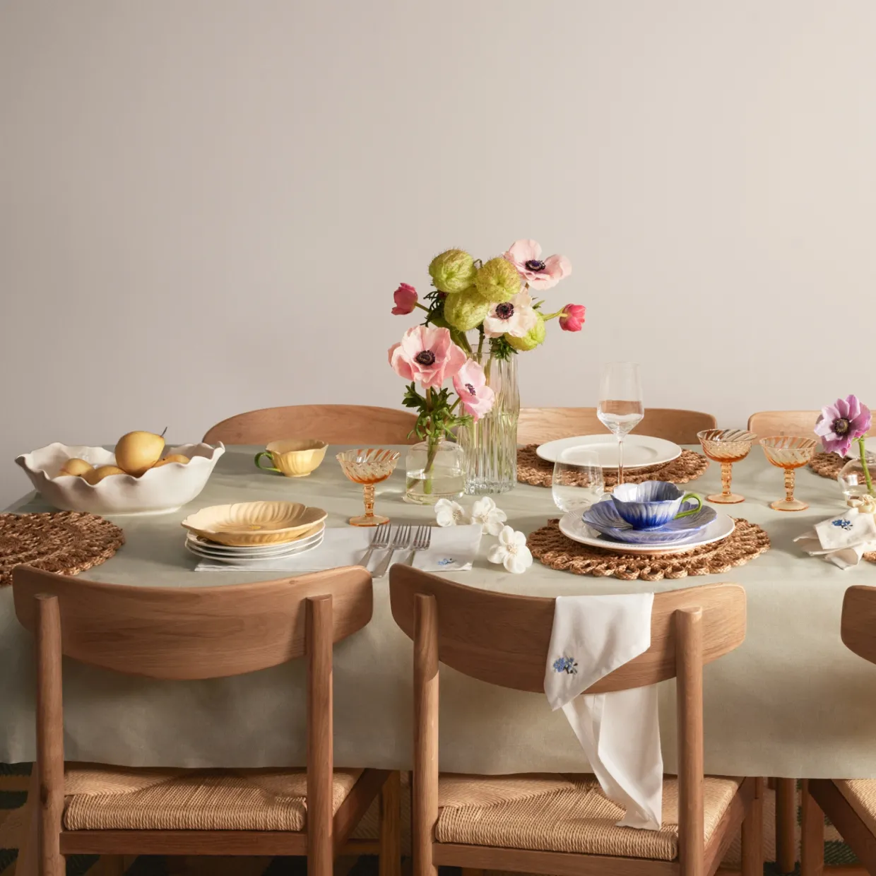 Stol Alma med flätad sits