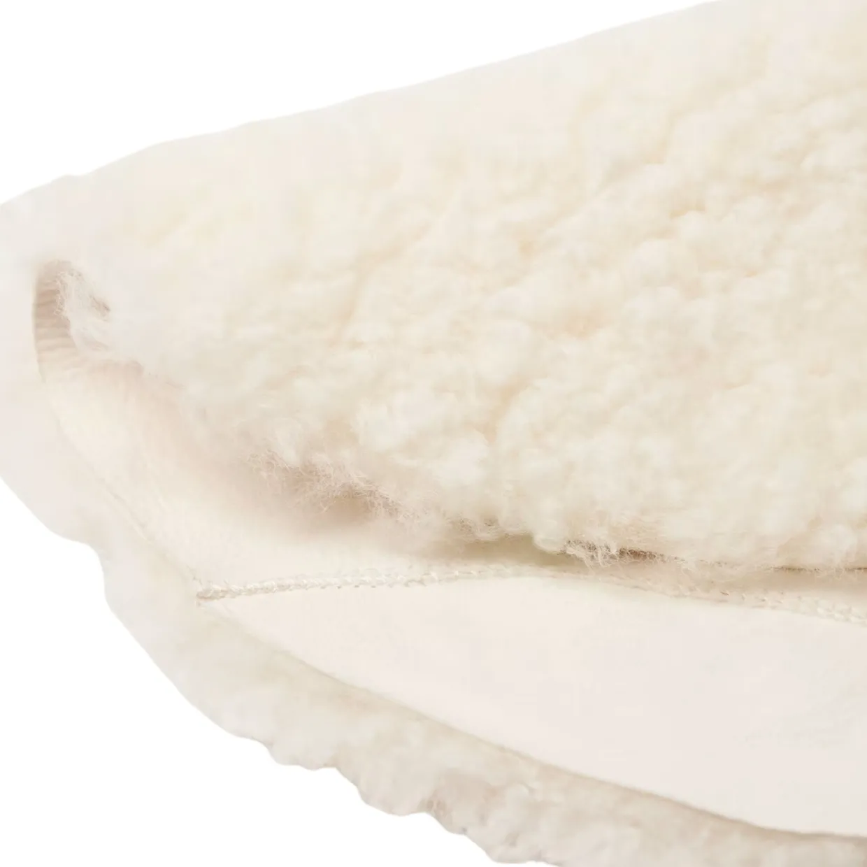 Stolsdyna Fårö fårskinn 34 cm off white