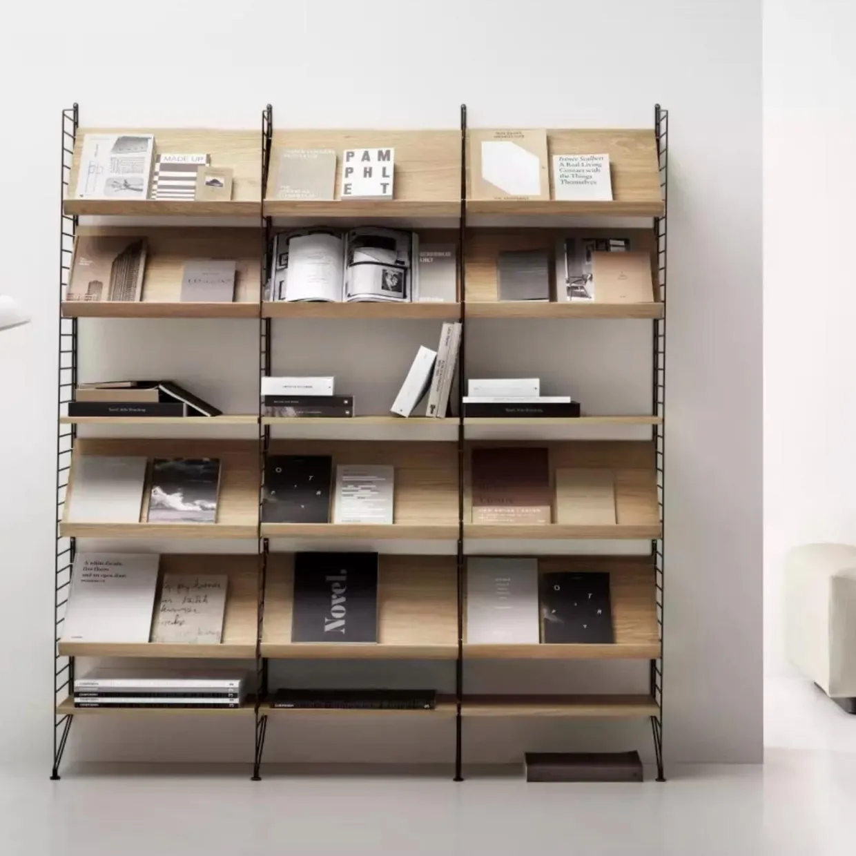 Tidskriftshylla Trä 58x30 beige