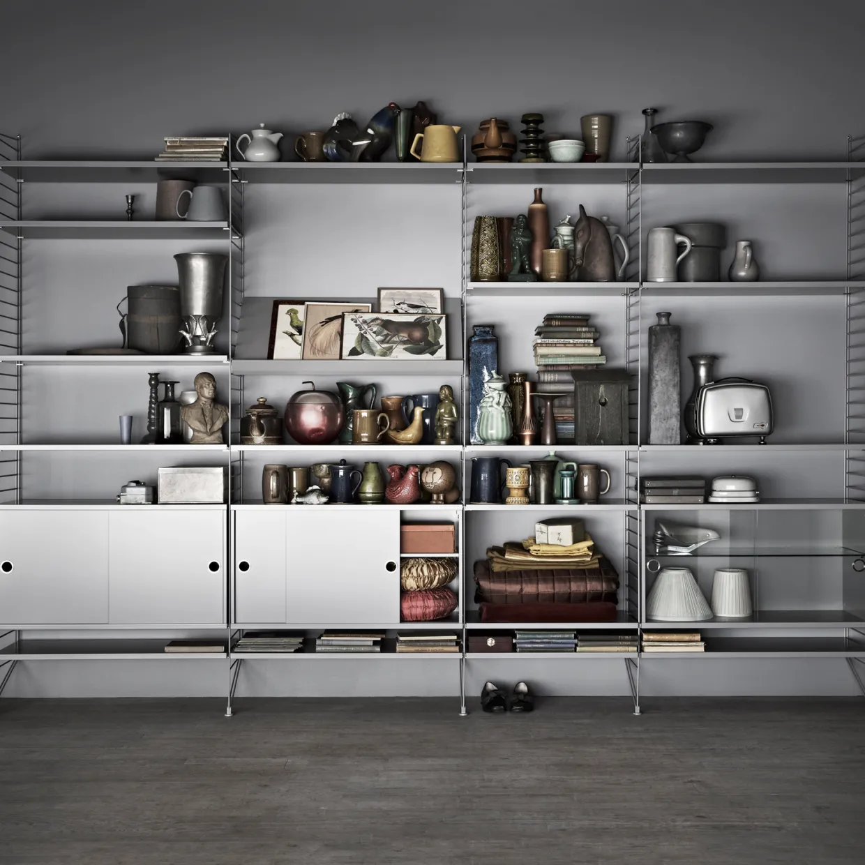 Tidskriftshylla Trä 78x30 grå