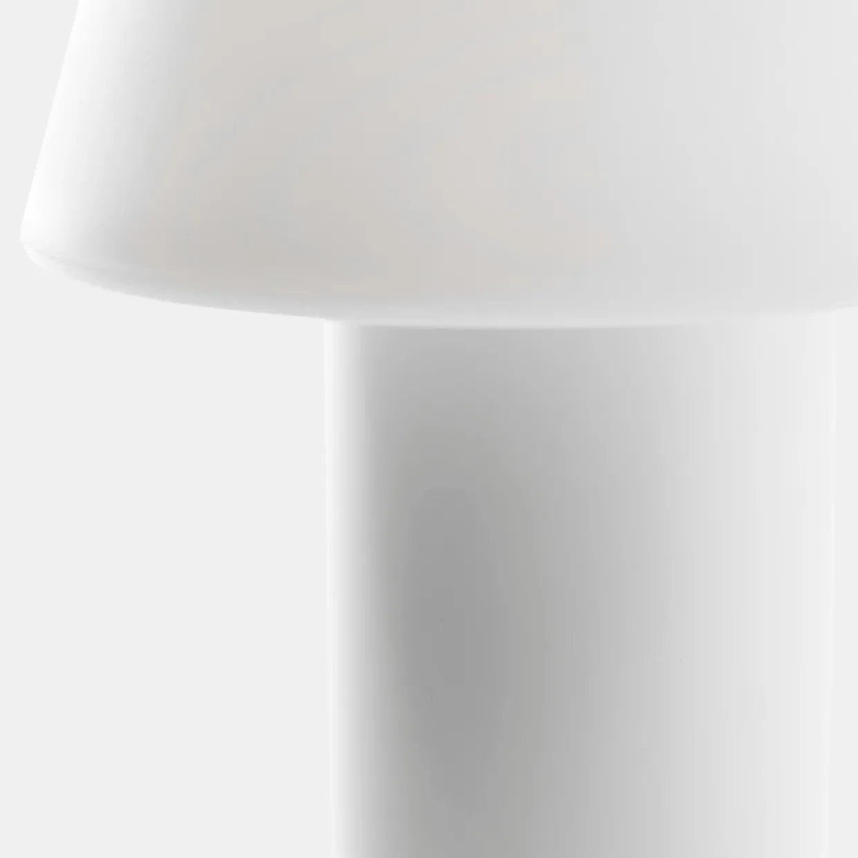 Uppladdningsbar Utomhuslampa Mano Vit