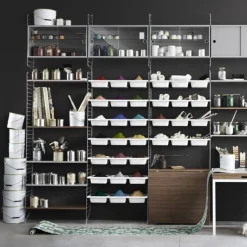 Vitrinskåp 78x30x42 målad